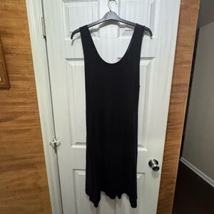 Classic Black Scoop Neck Sleeveless Dress